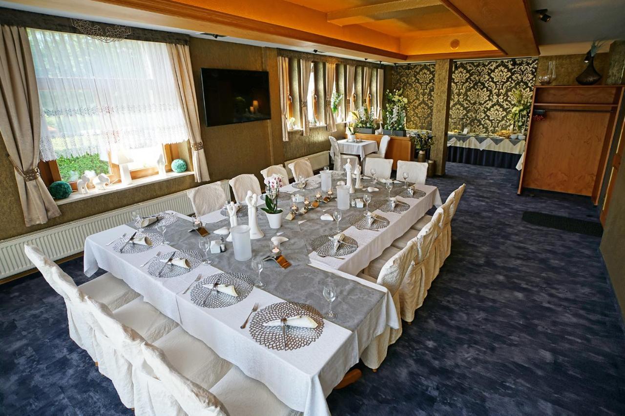 Hotel Und Restaurant Buehlhaus Eibenstock Exteriör bild